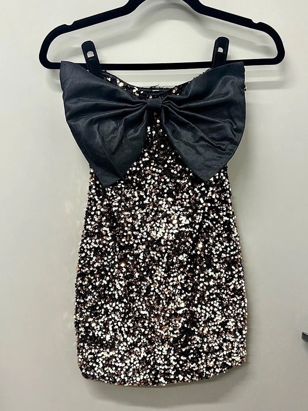 ThirtyThirty Sequin Bow Mini Dress in Black & Gold Size Small NWT